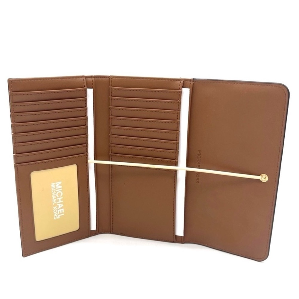 Michael Kors Trifold Wallet Brown (NWT) - Picture 5 of 8